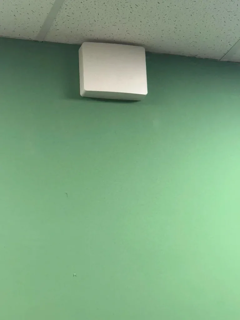 Проект усиления мобильной связи в бизнес-центре Алматы стабильный интернет и связь на всех 7 этажах