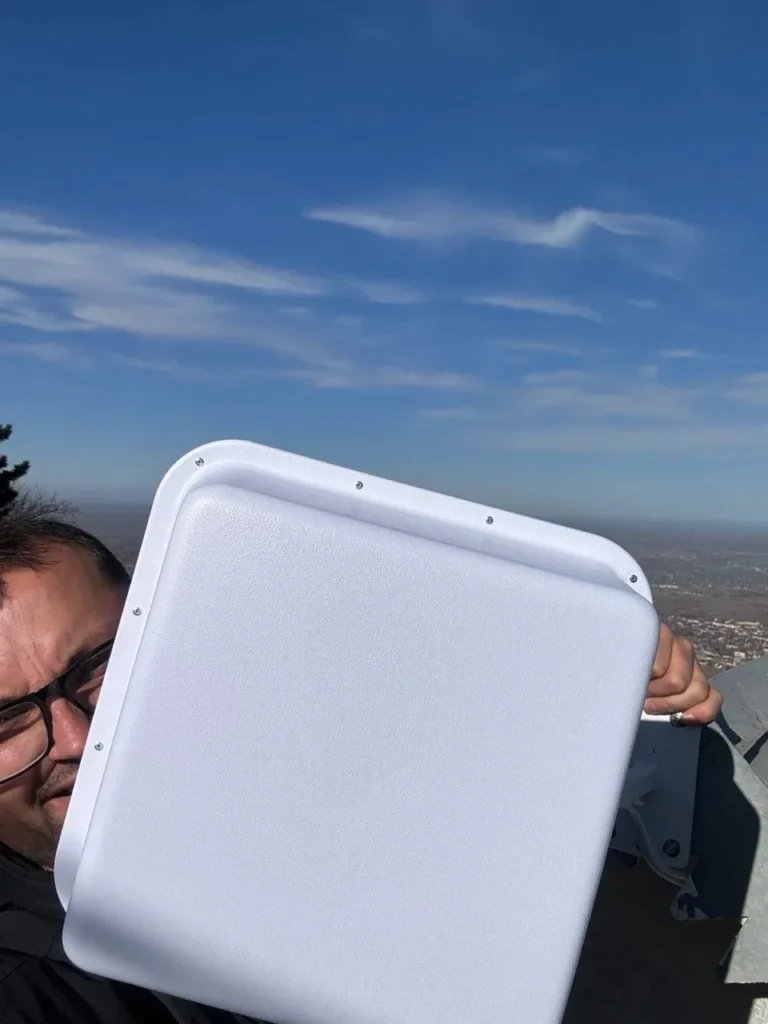 Уличная антенна для усиления сотовой связи и интернета