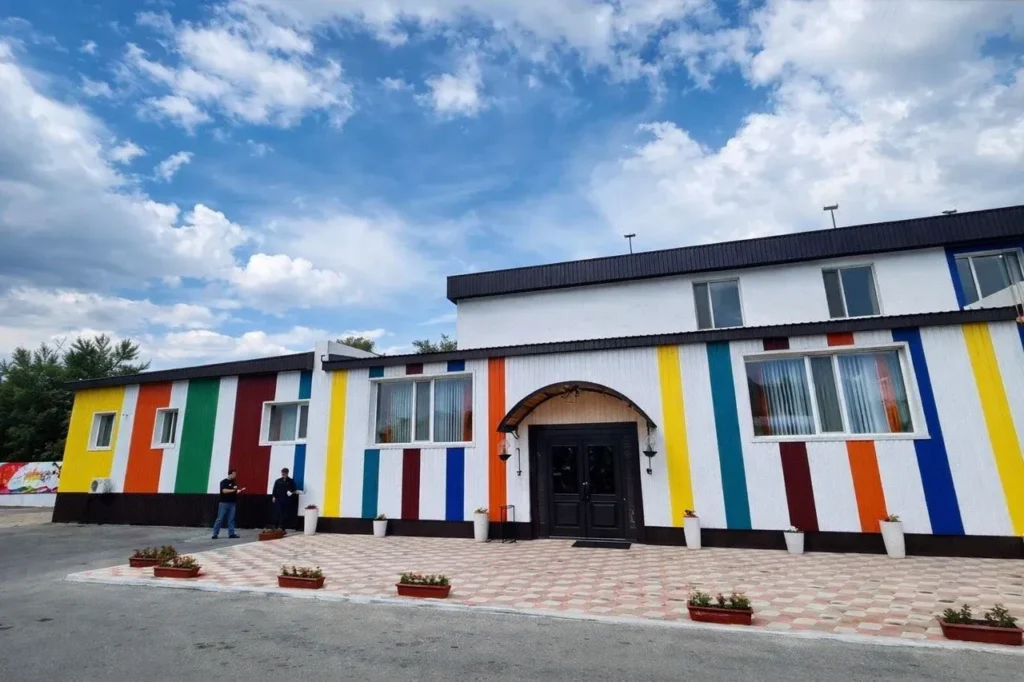 Установка спутникового интернета Starlink в детском центре город Павлодар